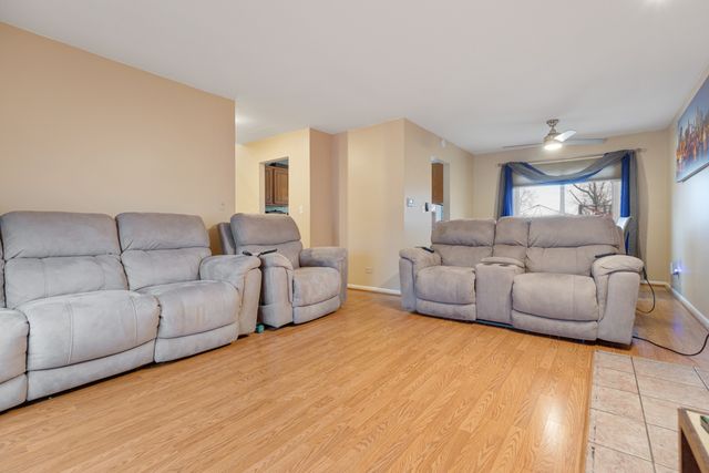 17481 Eastgate Drive, Country Club Hills, IL 60478