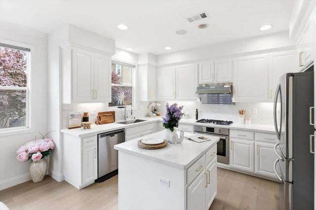 1196 Morse Avenue, Sunnyvale, CA 94089