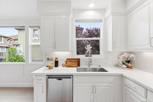 1196 Morse Avenue, Sunnyvale, CA 94089