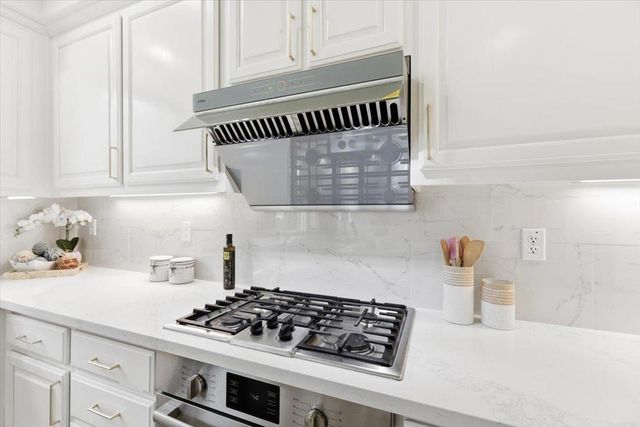 1196 Morse Avenue, Sunnyvale, CA 94089