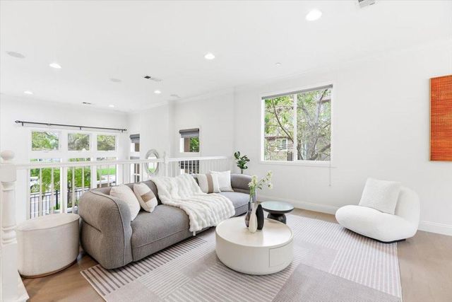 1196 Morse Avenue, Sunnyvale, CA 94089