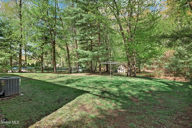24 Huntwood Drive, Clifton Park, NY 12065