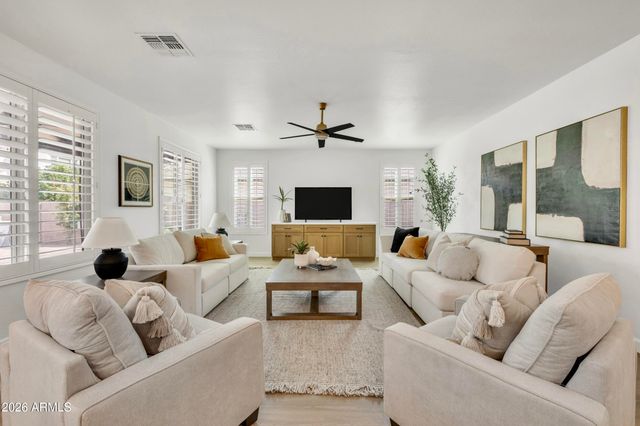 4126 E RAWHIDE Street, Gilbert, AZ 85296