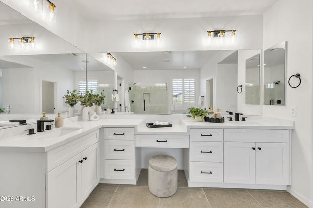 4126 E RAWHIDE Street, Gilbert, AZ 85296