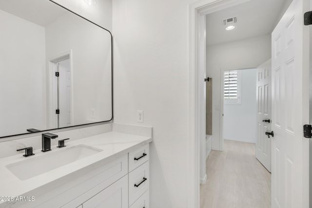 4126 E RAWHIDE Street, Gilbert, AZ 85296