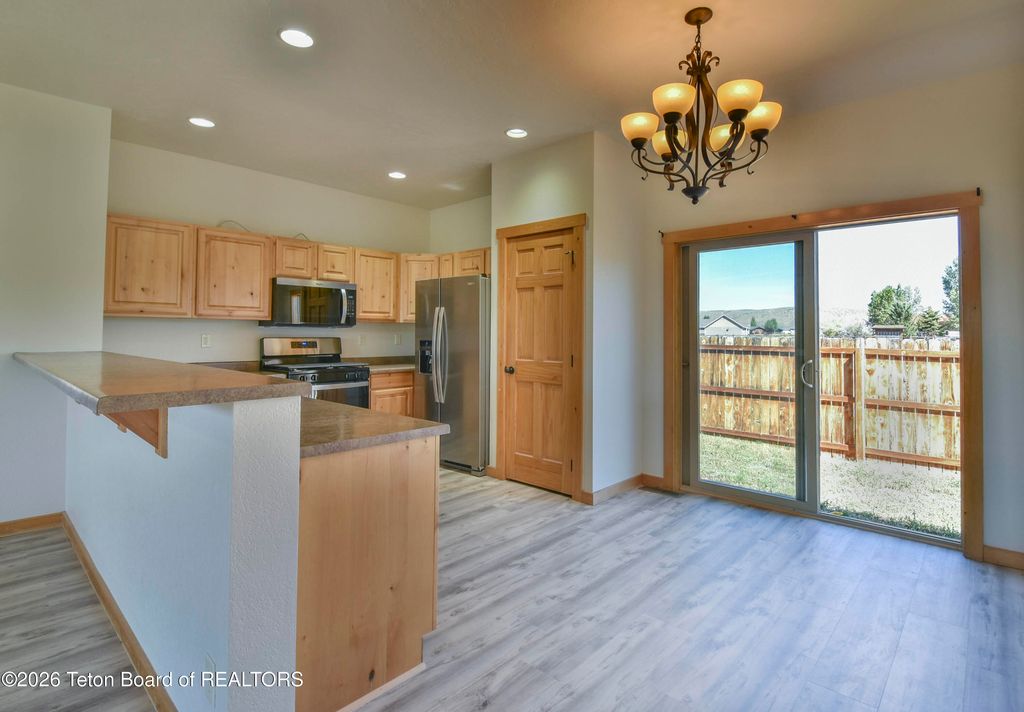 815 DRIFTWOOD Street, Pinedale, WY 82941 photo 5