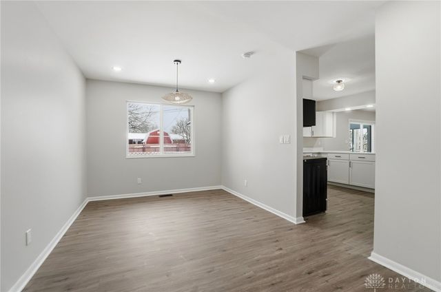 302 Highland Drive, Englewood, OH 45322