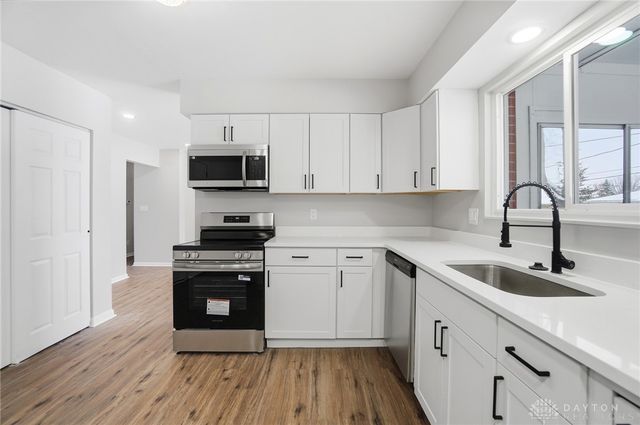 302 Highland Drive, Englewood, OH 45322