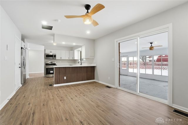 302 Highland Drive, Englewood, OH 45322