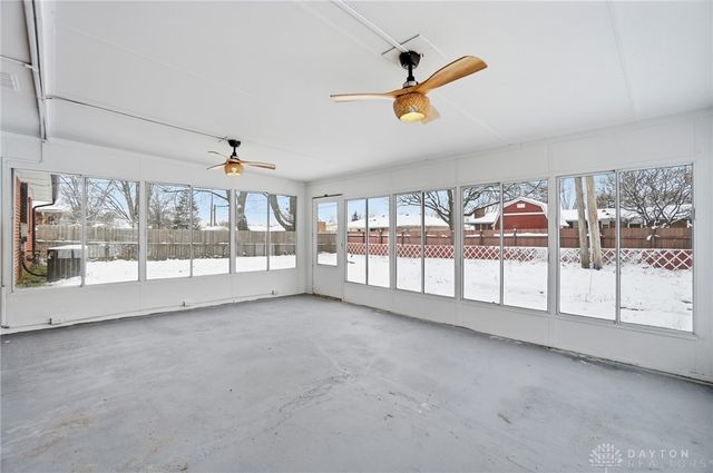 302 Highland Drive, Englewood, OH 45322