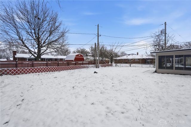 302 Highland Drive, Englewood, OH 45322