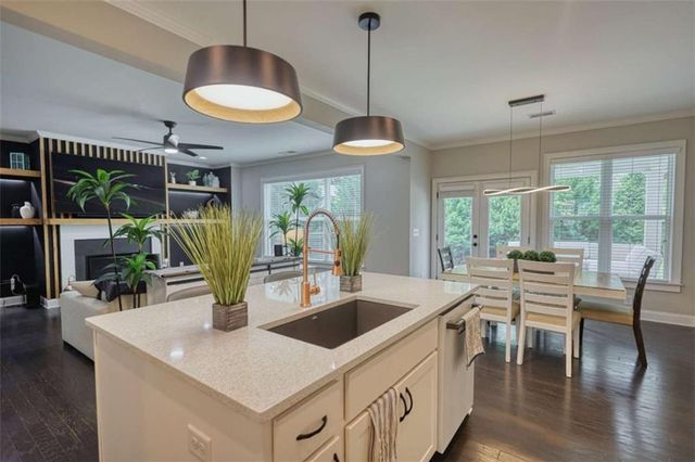 3458 Crayton Glen Way, Buford, GA 30519