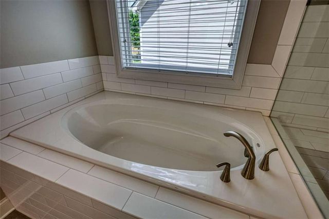 3458 Crayton Glen Way, Buford, GA 30519