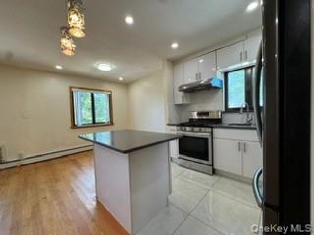 161-34 28th Avenue 3F, Flushing, NY 11358