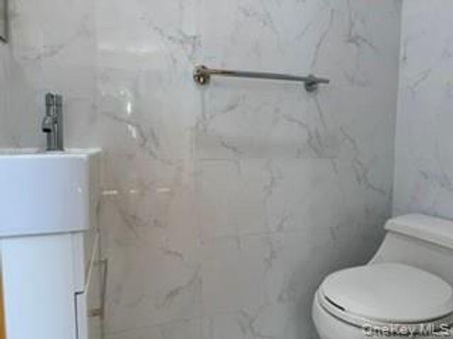 161-34 28th Avenue 3F, Flushing, NY 11358