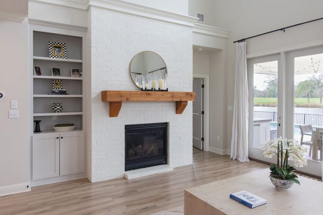 423 N Lost River Drive, Benton, LA 71006