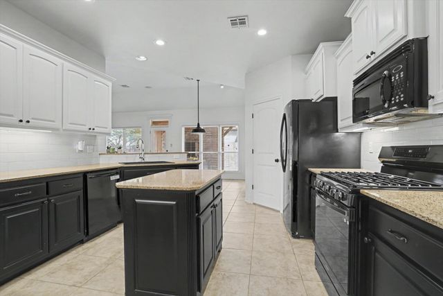 4651 E 144th Place S, Bixby, OK 74008