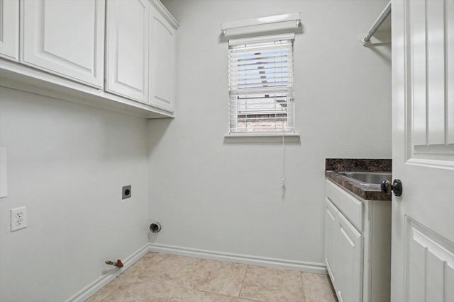 4651 E 144th Place S, Bixby, OK 74008