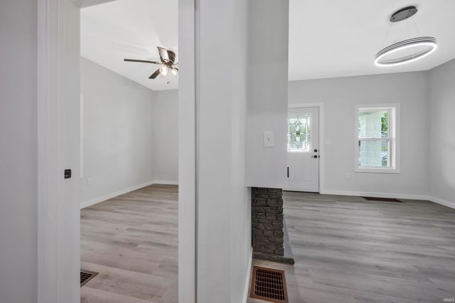 1625 E Indiana Street, Evansville, IN 47711
