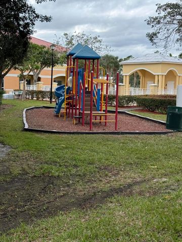 5168 SE Mariner Garden Circle, Stuart, FL 34997