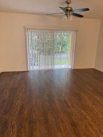 5168 SE Mariner Garden Circle, Stuart, FL 34997