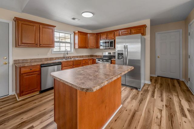 151 Newport Lane, Berea, KY 40403