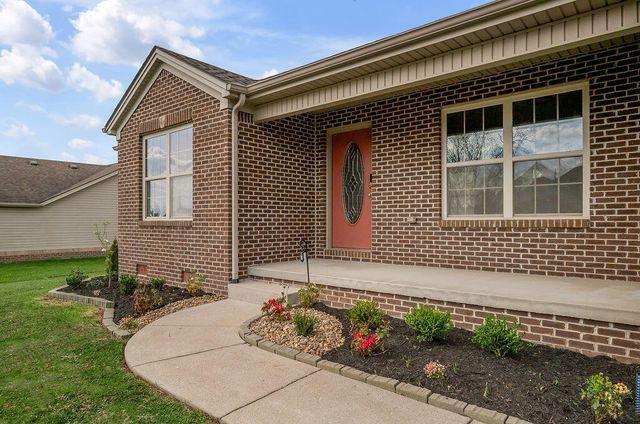 151 Newport Lane, Berea, KY 40403