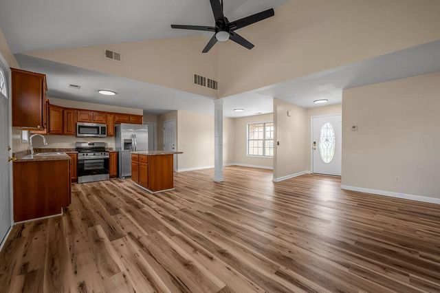 151 Newport Lane, Berea, KY 40403