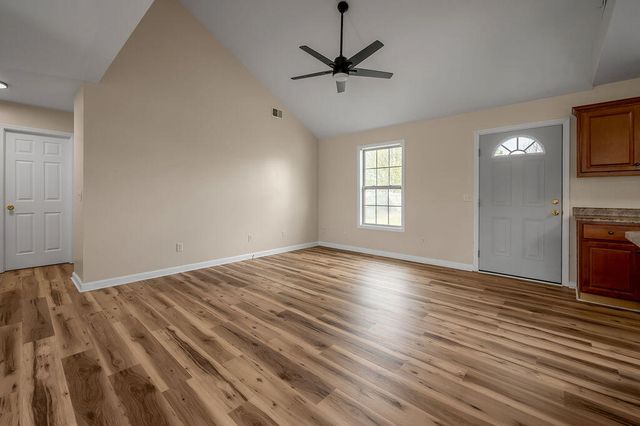 151 Newport Lane, Berea, KY 40403