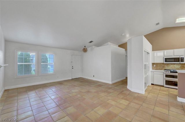 1044 Kennebunk Circle, Henderson, NV 89015