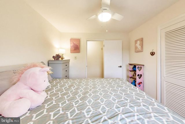 2319 N ROOSEVELT ST, Arlington, VA 22205