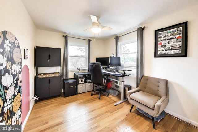 2319 N ROOSEVELT ST, Arlington, VA 22205