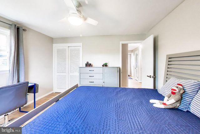 2319 N ROOSEVELT ST, Arlington, VA 22205