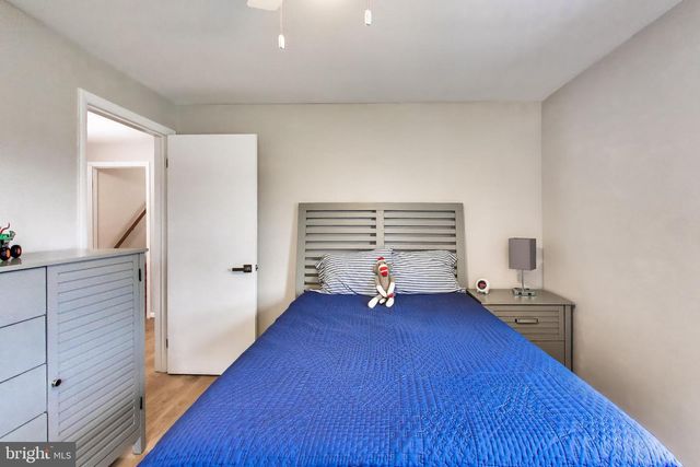 2319 N ROOSEVELT ST, Arlington, VA 22205