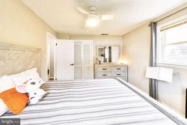 2319 N ROOSEVELT ST, Arlington, VA 22205