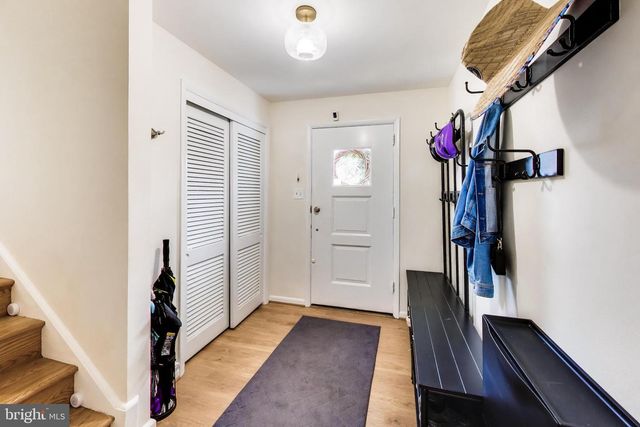 2319 N ROOSEVELT ST, Arlington, VA 22205