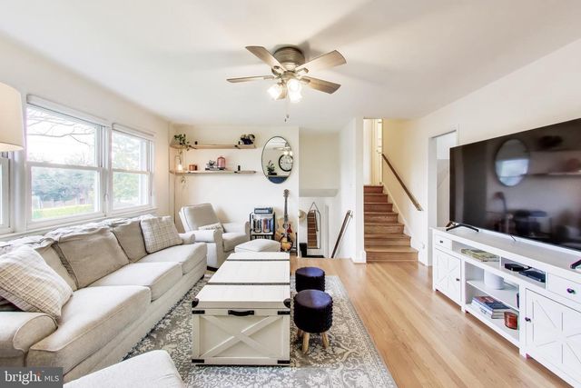 2319 N ROOSEVELT ST, Arlington, VA 22205