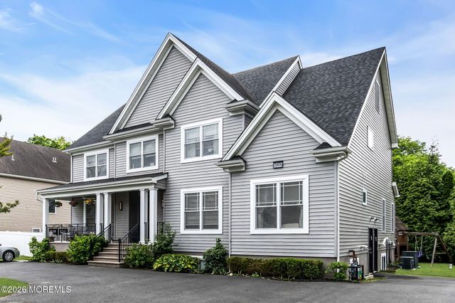 1020 Netherwood Drive, Lakewood, NJ 08701