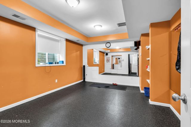 1020 Netherwood Drive, Lakewood, NJ 08701