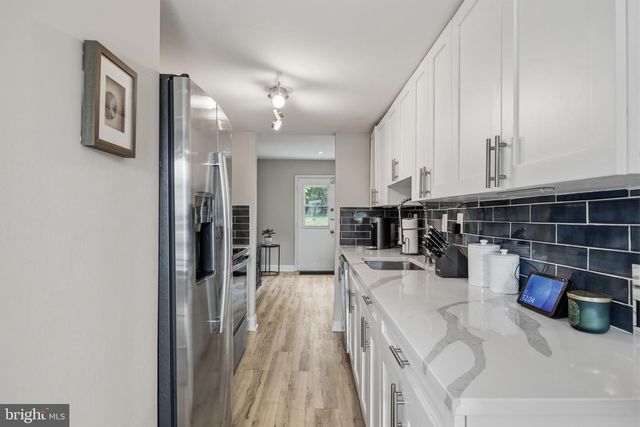 7110 MARBURY CT, District Heights, MD 20747