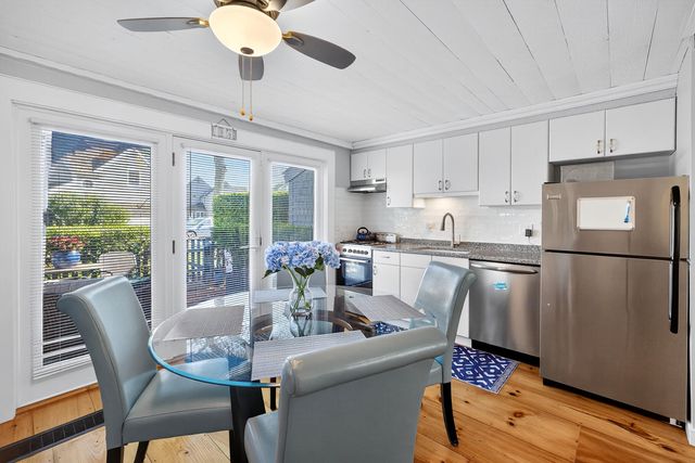 33 Landmark Avenue, Mashpee, MA 02649