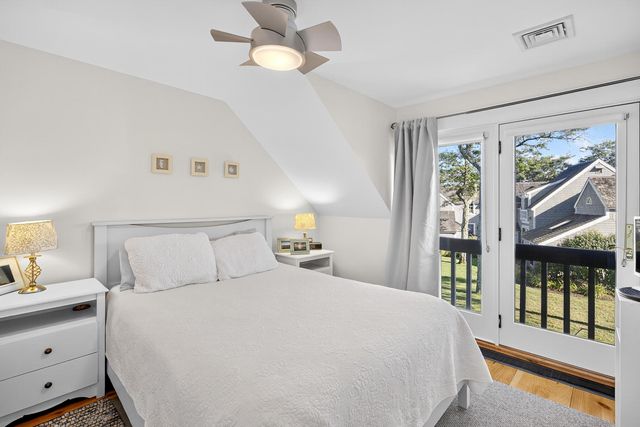 33 Landmark Avenue, Mashpee, MA 02649