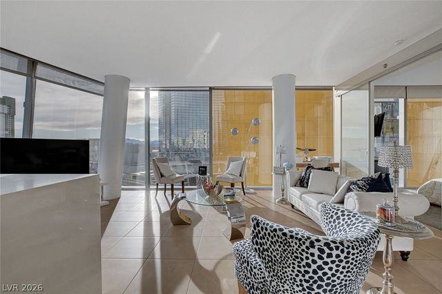 3722 Las Vegas Boulevard 811, Las Vegas, NV 89158