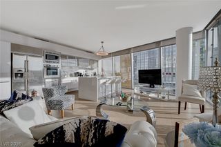 3722 Las Vegas Boulevard 811, Las Vegas, NV 89158