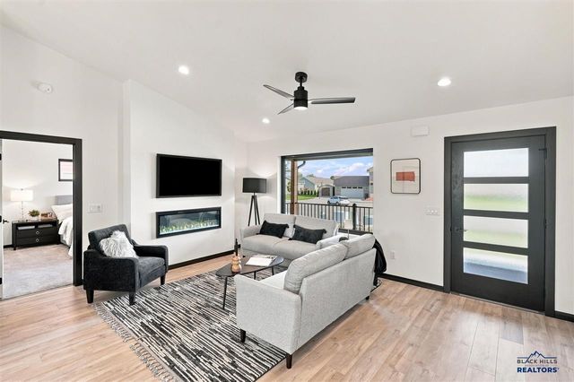 1823 Reserve Street, Spearfish, SD 57783