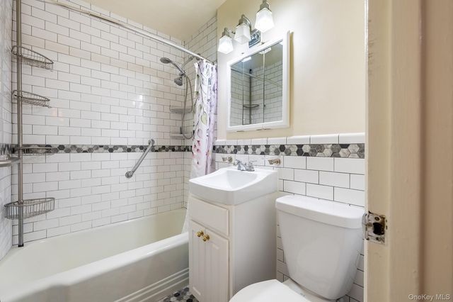 55 Knolls Crescent 4E, Bronx, NY 10463