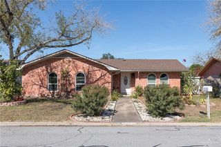 2124 Hibiscus Avenue, Mcallen, TX 78501