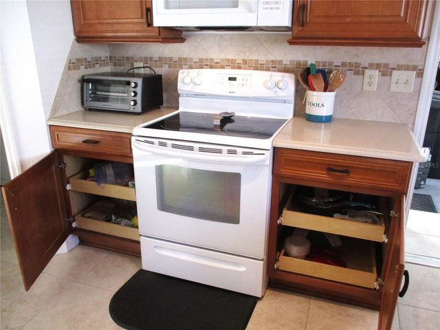 13699 SW 111TH AVENUE, Dunnellon, FL 34432