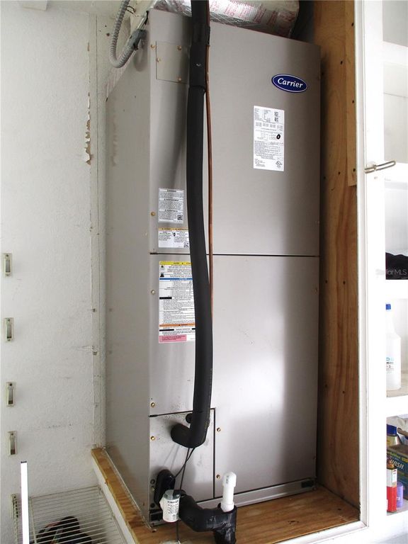 Image 40 of property listing at 13699 SW 111TH AVENUE, Dunnellon, FL 34432