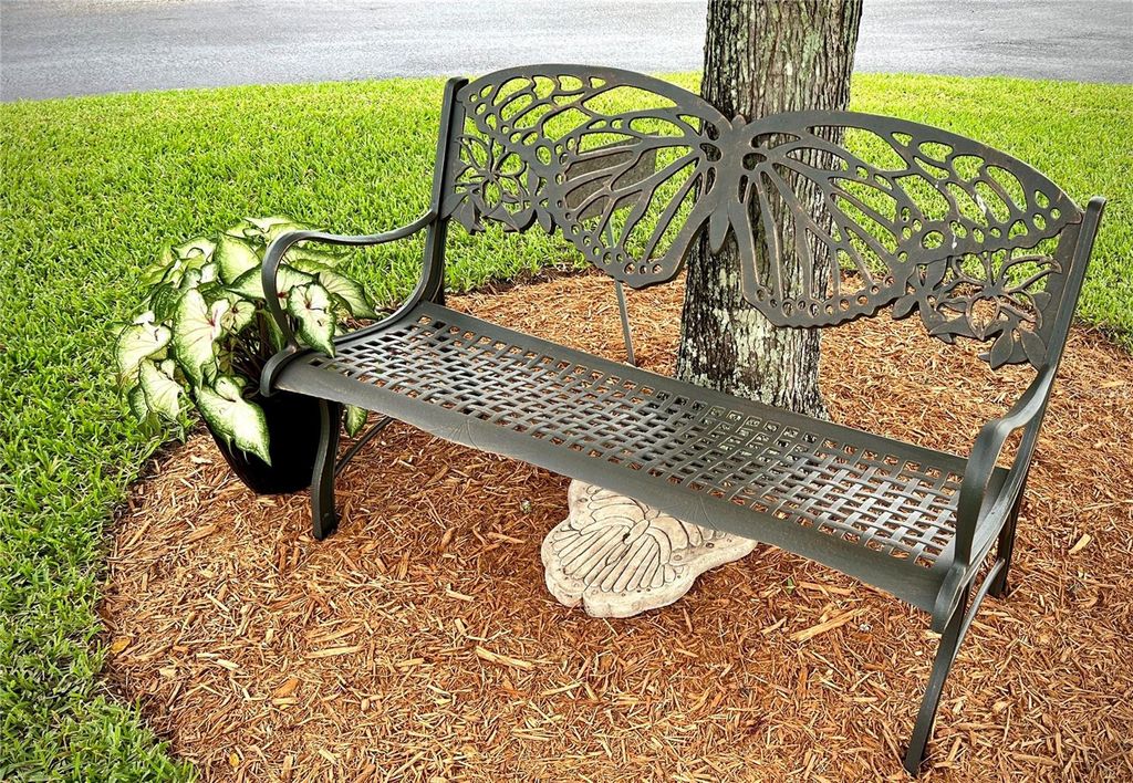 Image 72 of property listing at 13699 SW 111TH AVENUE, Dunnellon, FL 34432